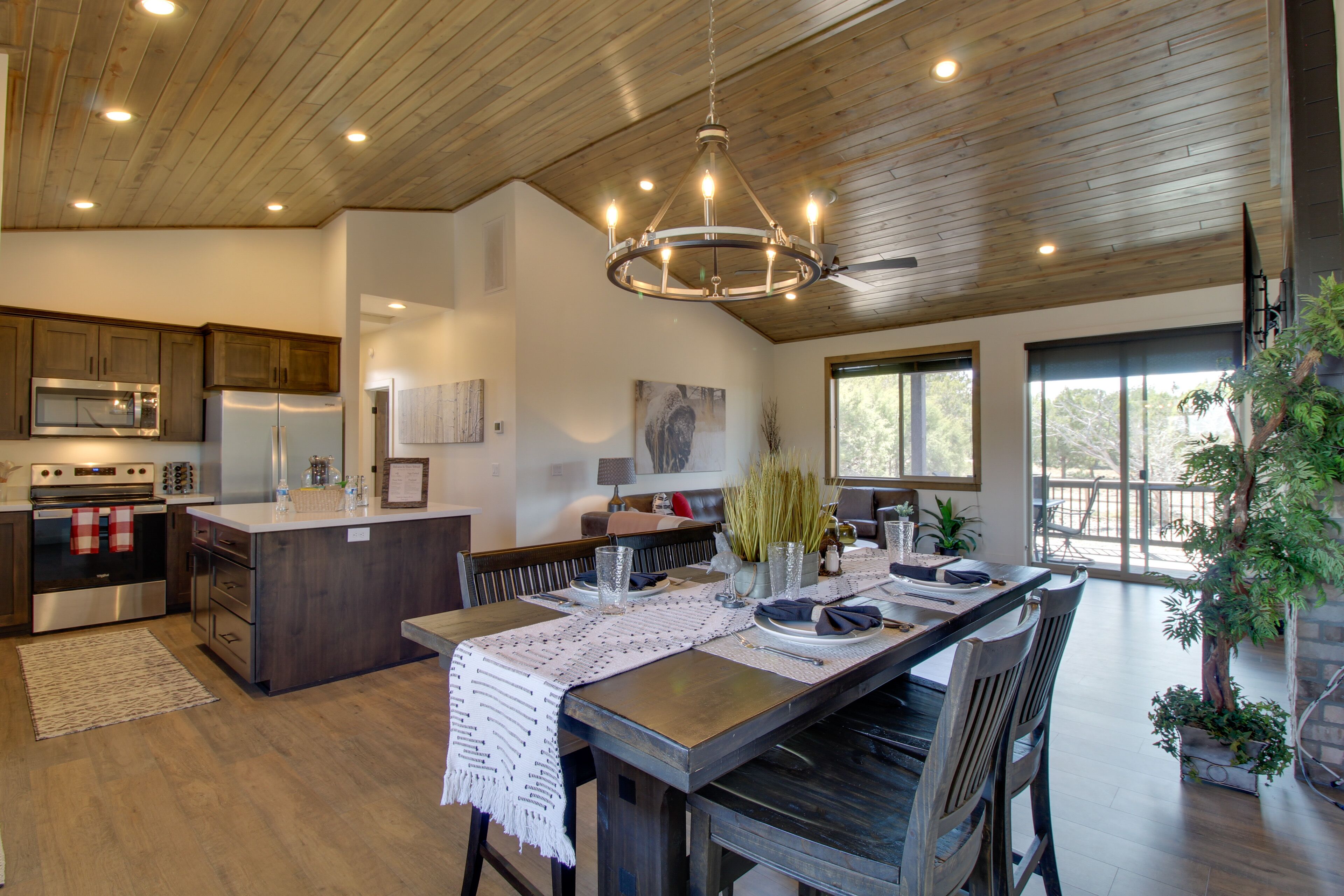 2021 Build: Bison Cabin Near Golfing & Hiking!