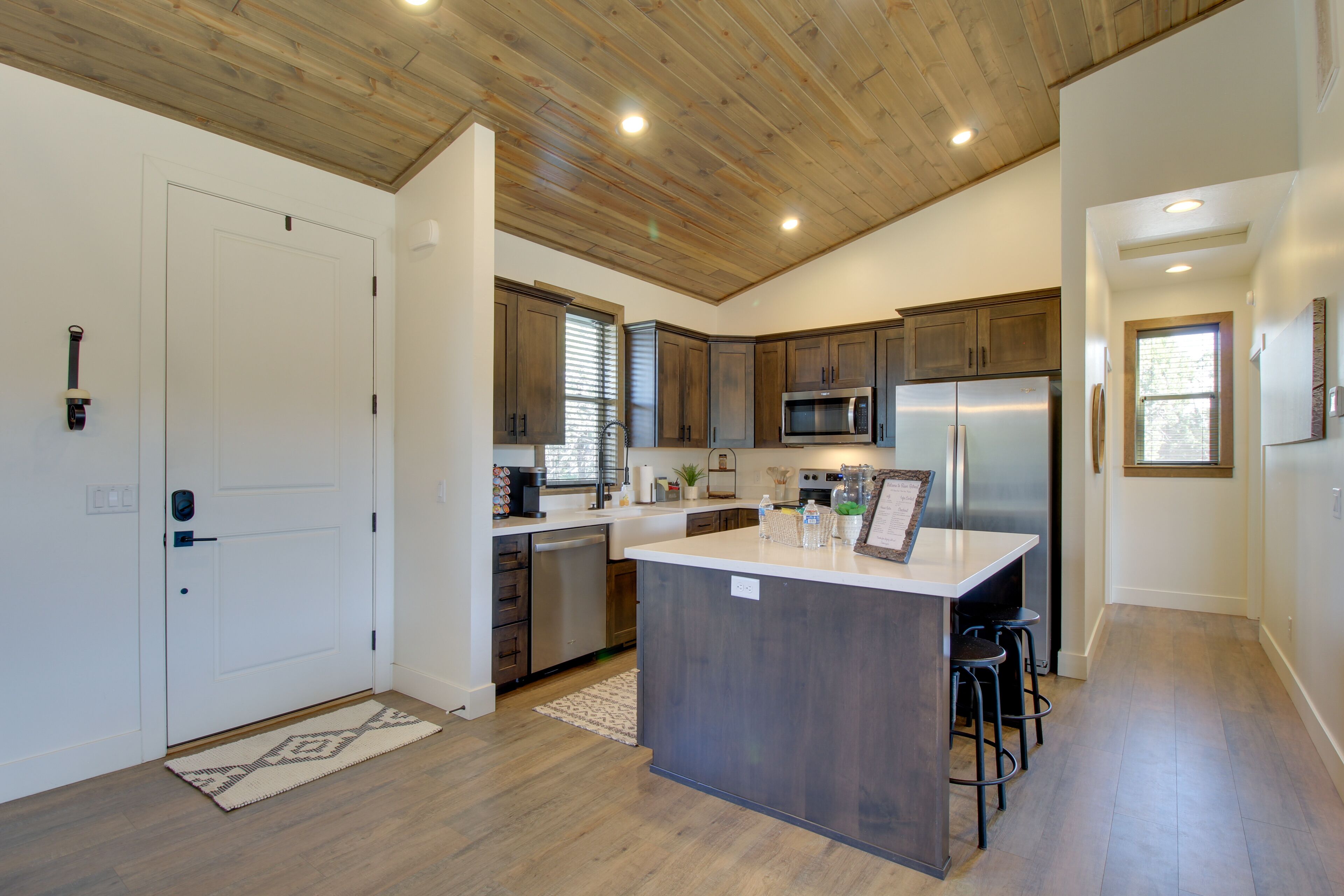 2021 Build: Bison Cabin Near Golfing & Hiking!