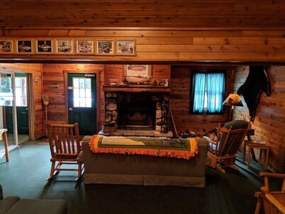 Pere Marquette Lodge