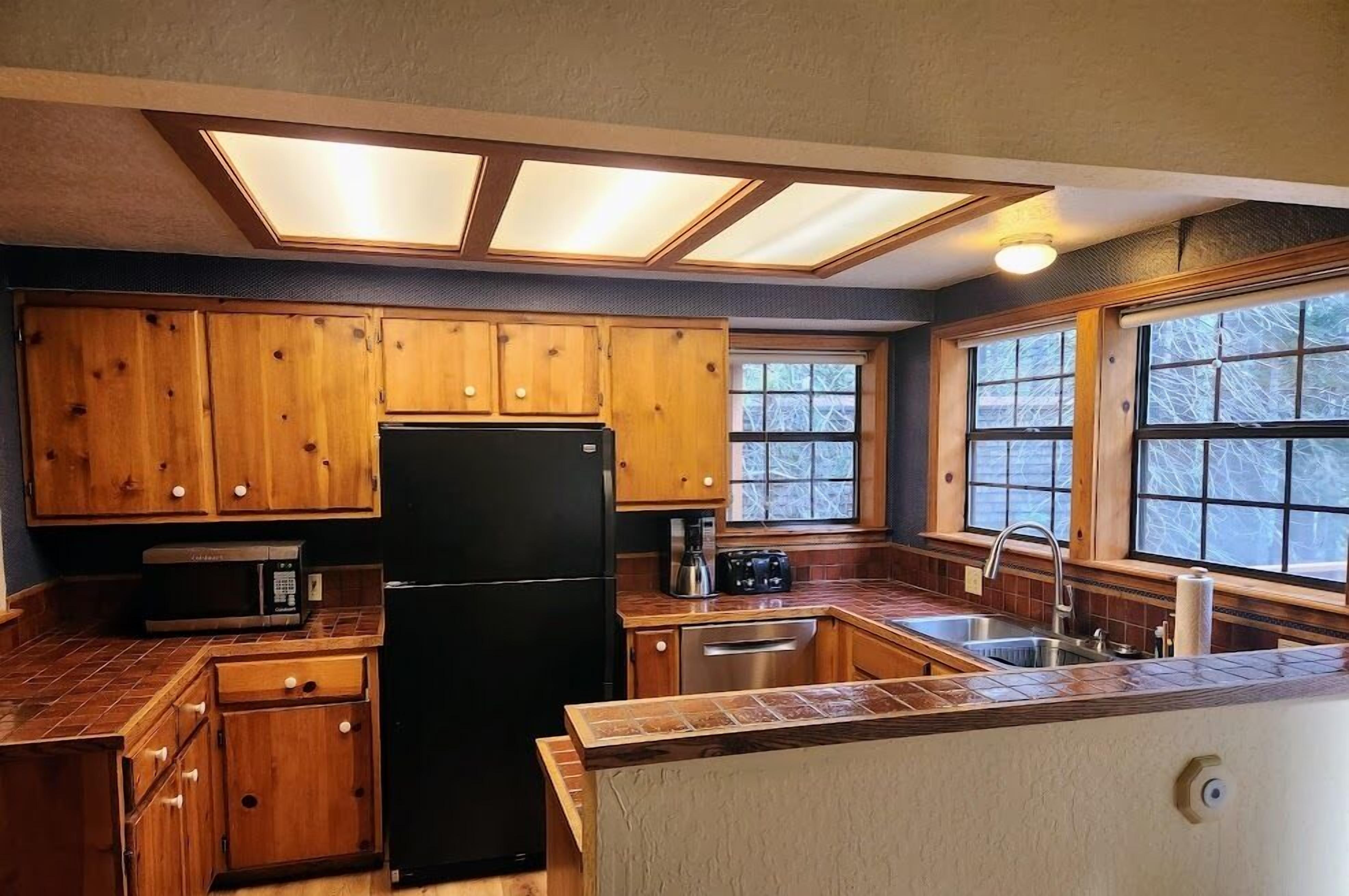 Relax Inn | Close to many attractions