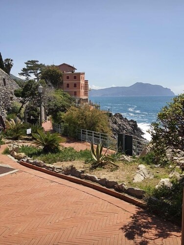 Aldo's House: a house in the center of Nervi 200 meters from the sea