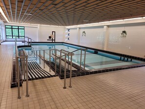 Piscine couverte