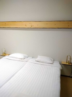 Draps fournis, accès pour personnes à mobilité réduite