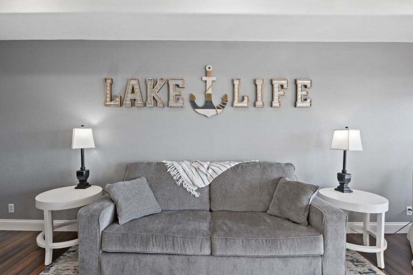 Waterfront Condo - 2 Pools, Tennis, & Location!