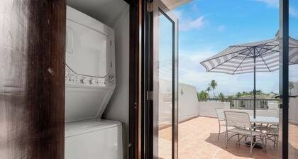 Escape to the Coast: Unwind with Ocean Views & Beachfront Convenience!!!