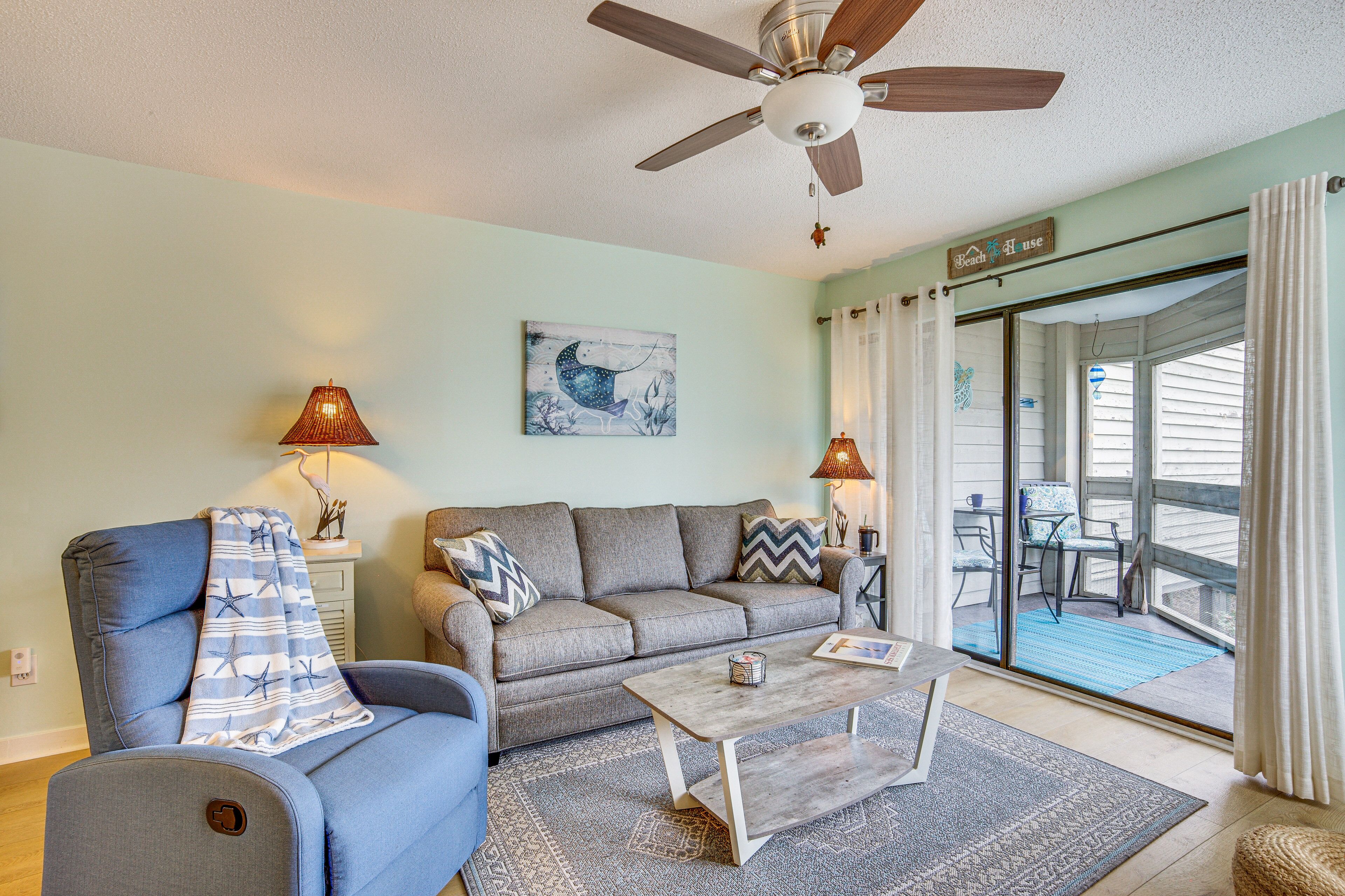 Saint Helena Island Condo - Steps to Beach!