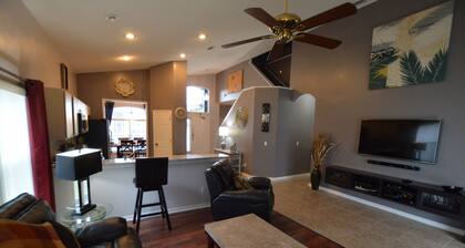 LAKESIDE VILLA, large remodelled 6 Bed villa overlooking a lake, total luxury