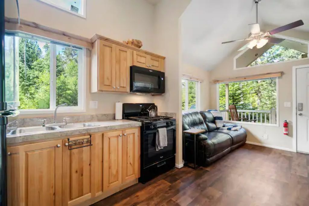 New Tiny Home Steps Away From Mt. Rainier