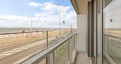 Huswell - Cosy apartment with amazing beach view
