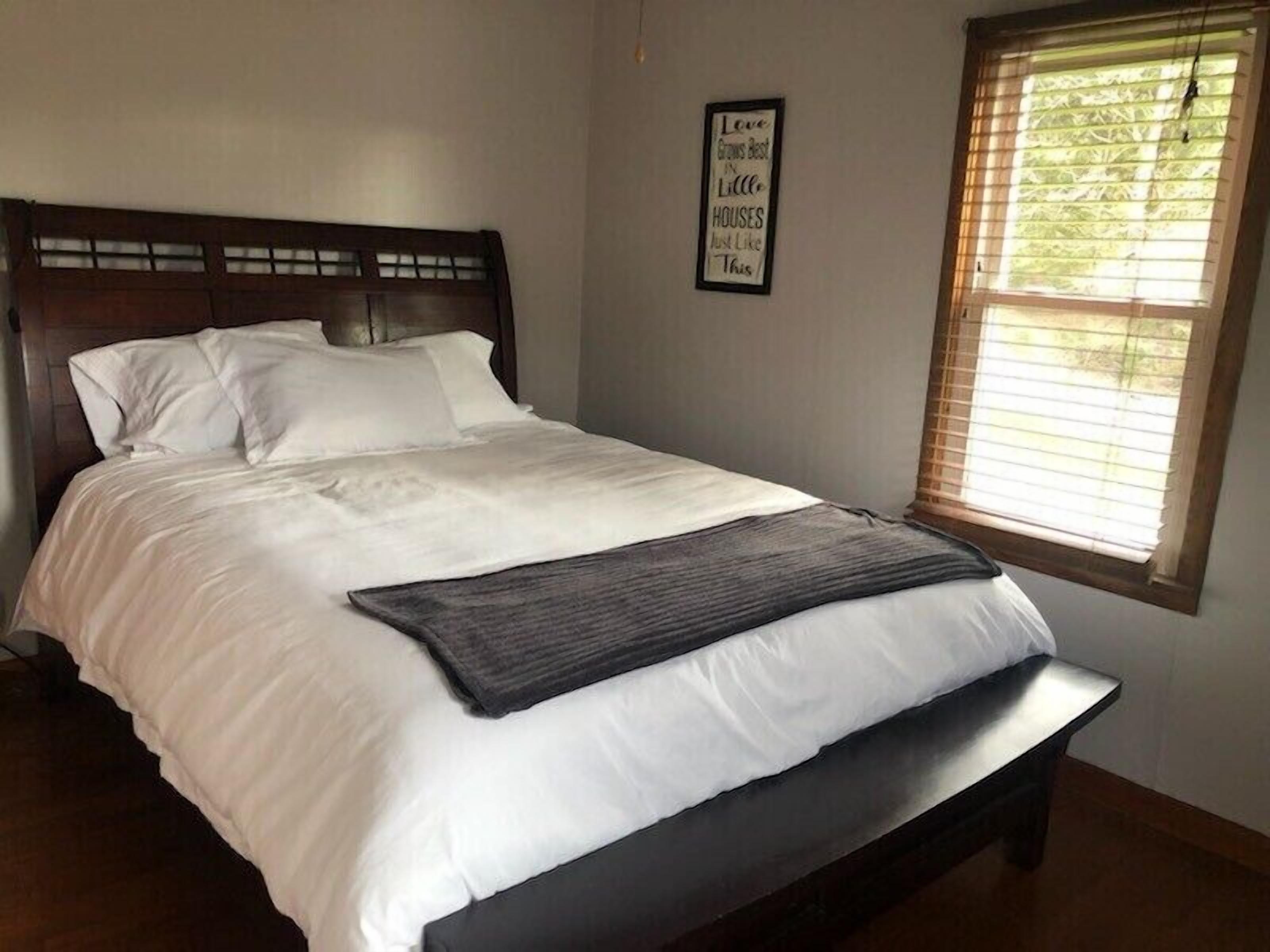 House New Tazewell Norris lake - boat parking - cozy - quiet - peaceful 