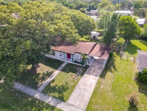 Exterior - Fully Equipped 3BR Home in Deltona FL (Deltona)