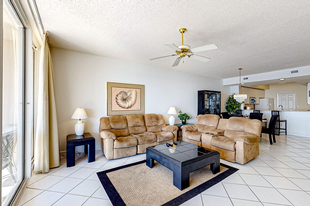 Waterfront Condo with Central AC, Washer/Dryer & Shared Pool - Snowbird-Friendly