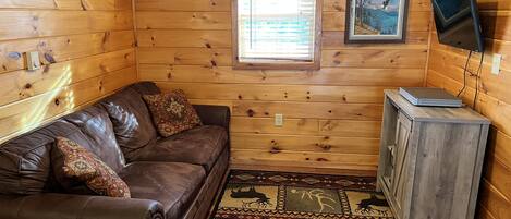 Een dvd-speler en een stereo