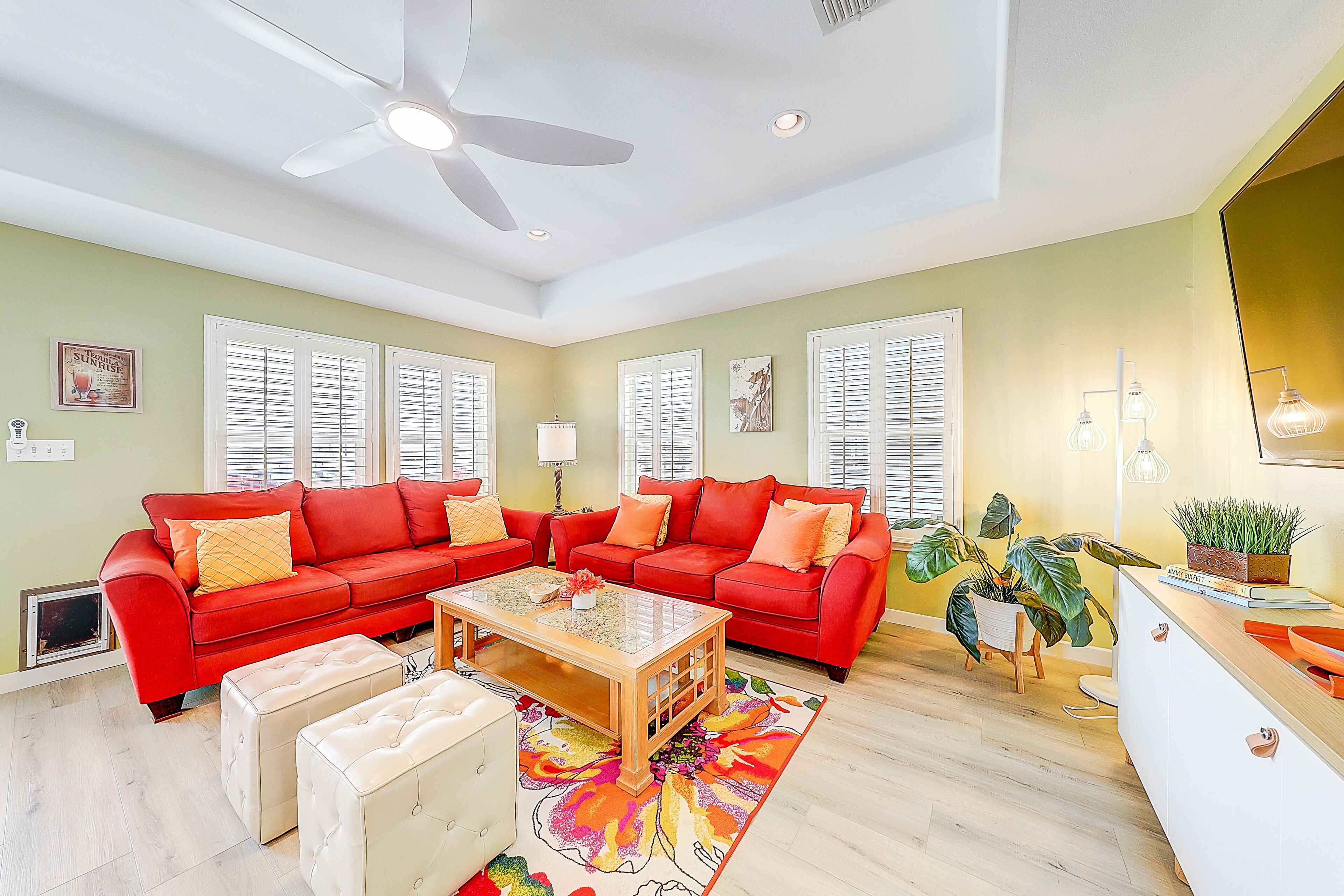 Ocean-view home with fast WiFi, central AC, and private washer/dryer