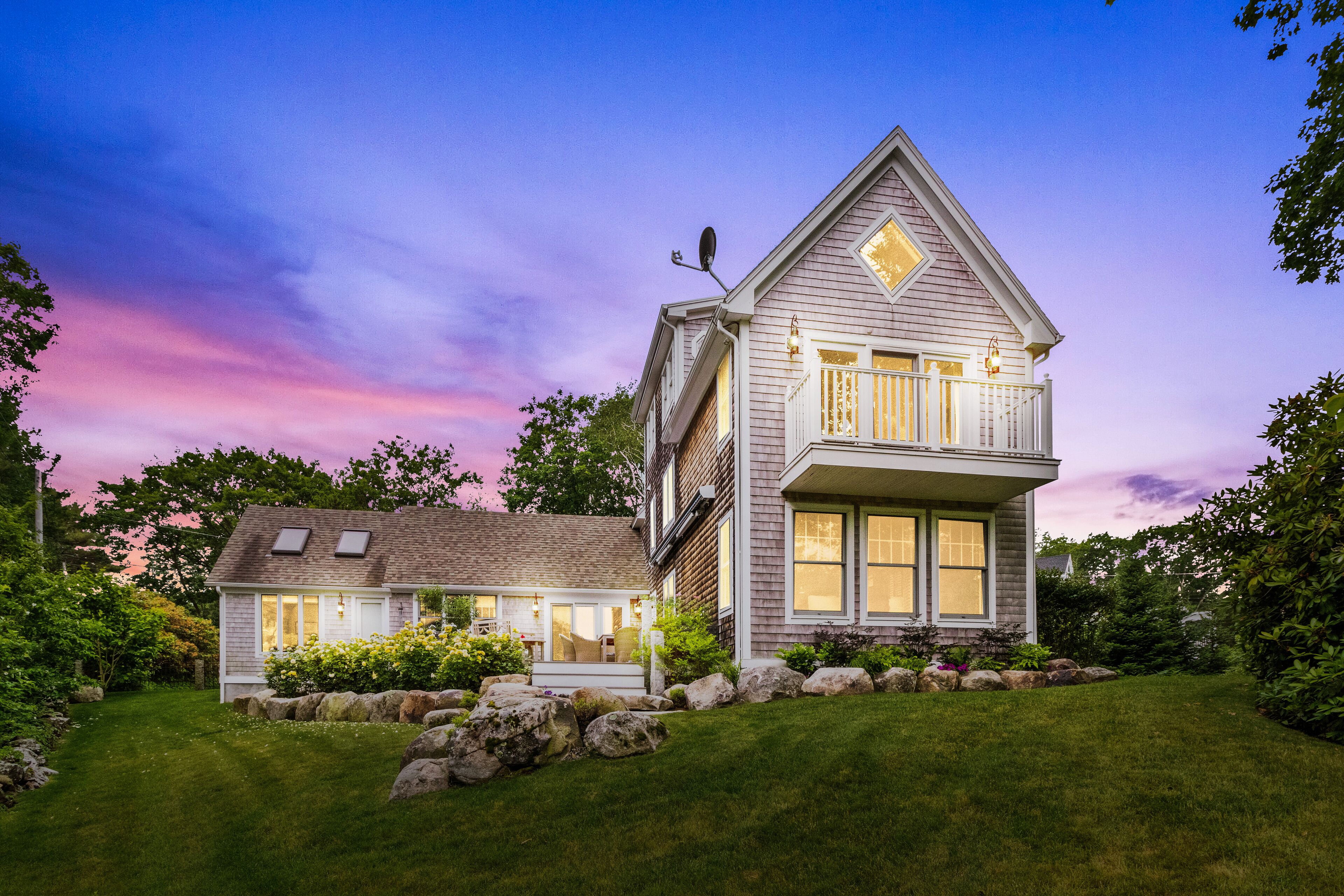 Summer Breeze- a stunning home with a private ocean cove
