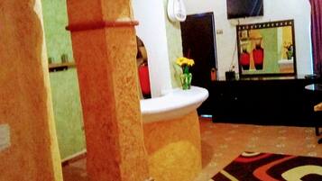 Suite estudio junior | Wifi gratis y ropa de cama