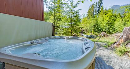 Tiny Home@ Mt Rainier-Hot tub-AC