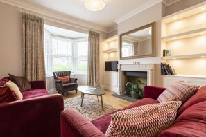 Tv, dvd-spelare och kontor