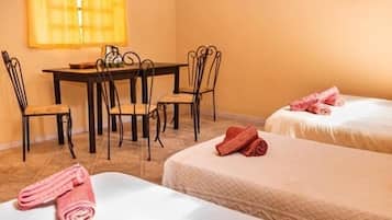 Basic Quadruple Room | Free WiFi