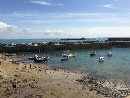 The Loft House - a beautiful 3 storey cottage