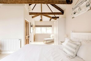 2 chambres, bureau, fer et planche à repasser, Wi-Fi gratuit