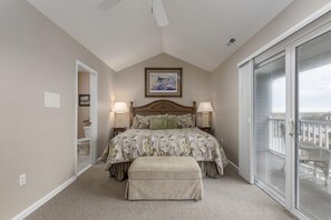 4 bedrooms, iron/ironing board, free WiFi