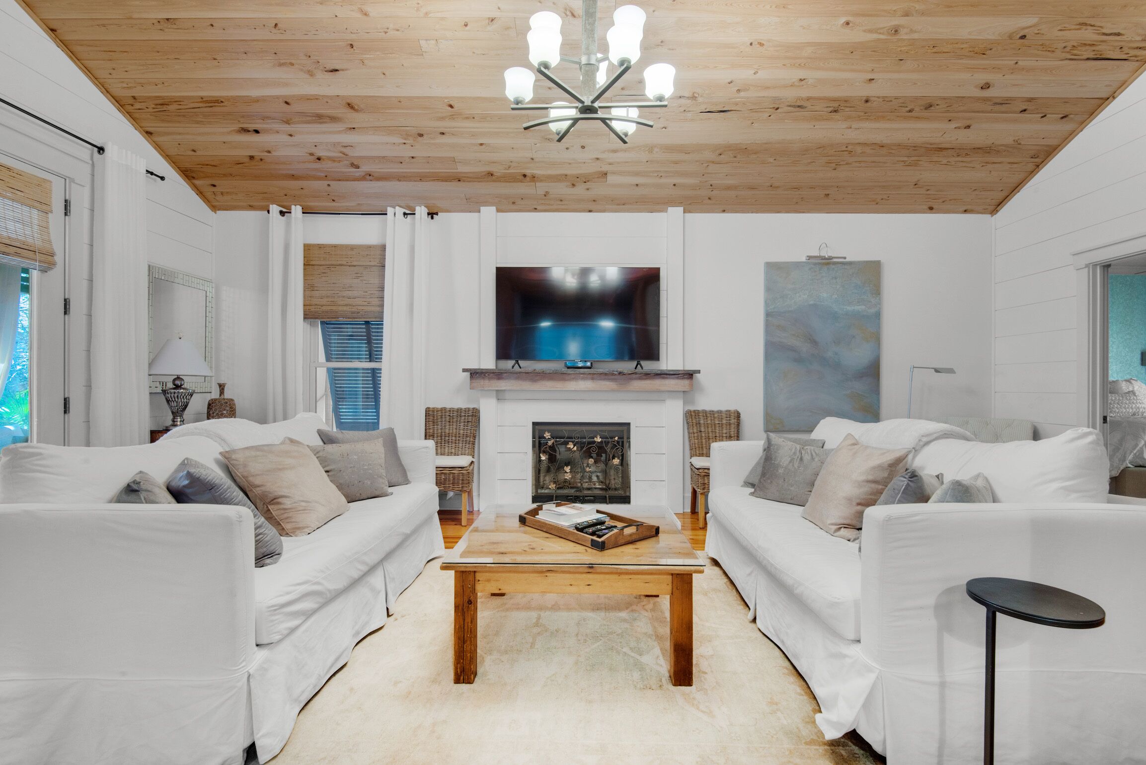 700yds 2 Beach~4 Bikes Included~Optl Golf Cart~Pool~Porch~Bramble Cottage