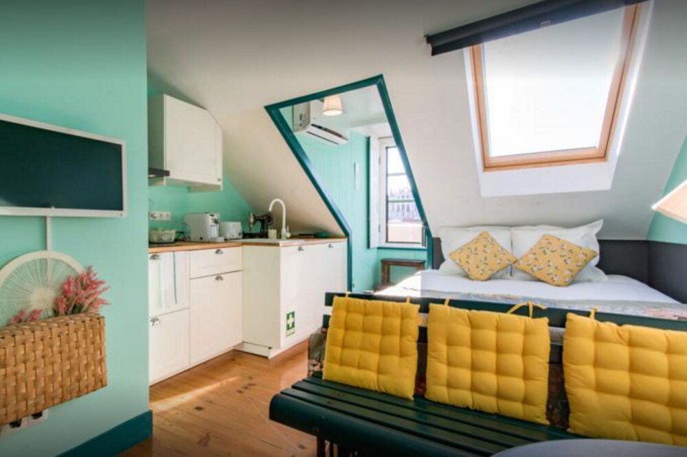 Lisbon Heart Apartments - Green, by LovelyStay