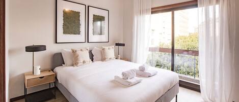 2 makuuhuonetta, silitysrauta/-lauta, ilmainen Wi-Fi, vuodevaatteet