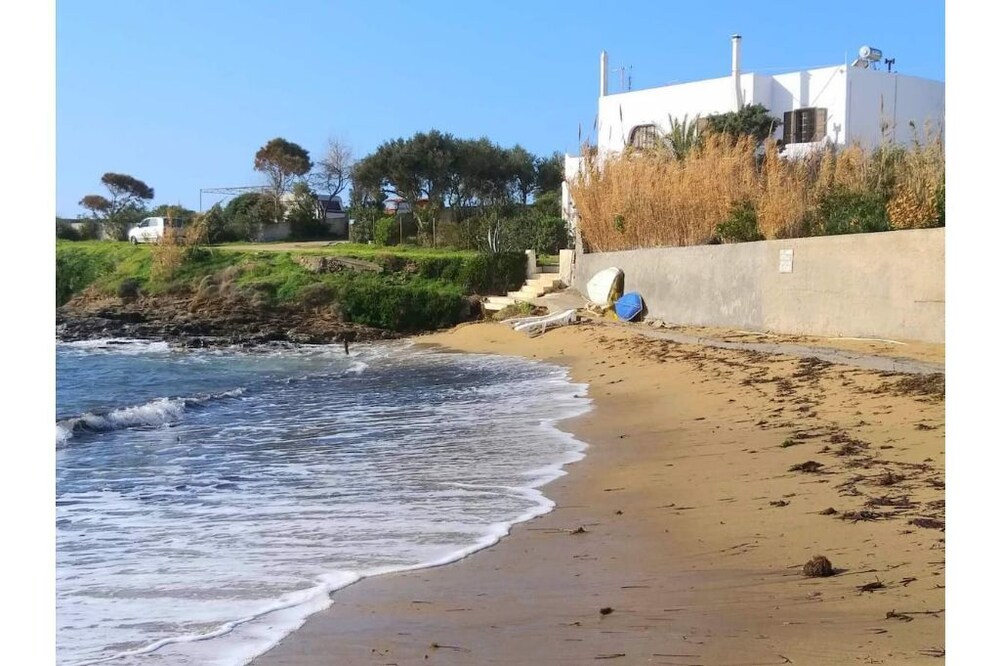 Villa by the sea