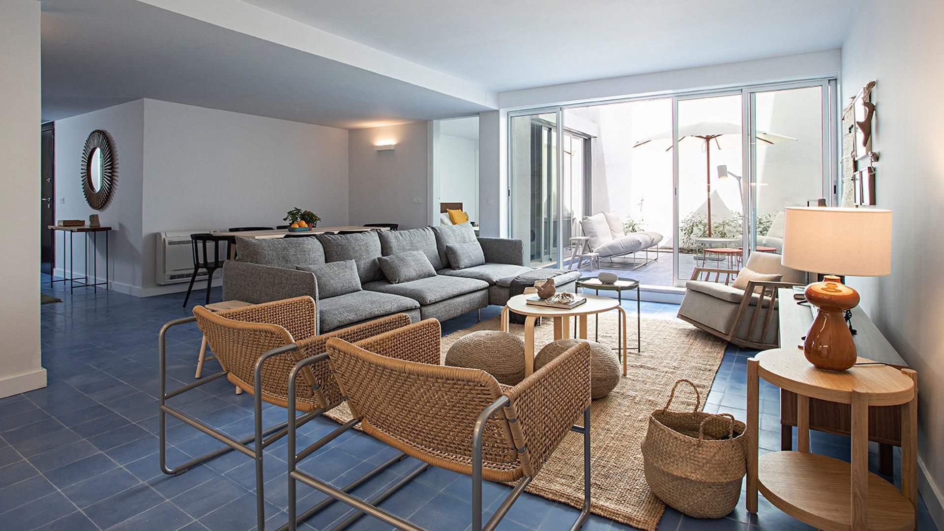 Piso Azul Premium Apartments - Apt 0 by LovelyStay