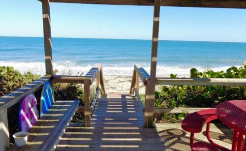 Melbourne beach DIRECT OCEANFRONT u-c private beach access last min deals
