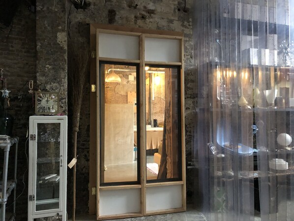 Studio | Exterior