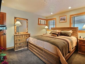 3 bedrooms, free WiFi, bed sheets - GH19 Greyhawk Mountain Getaway (Park City)