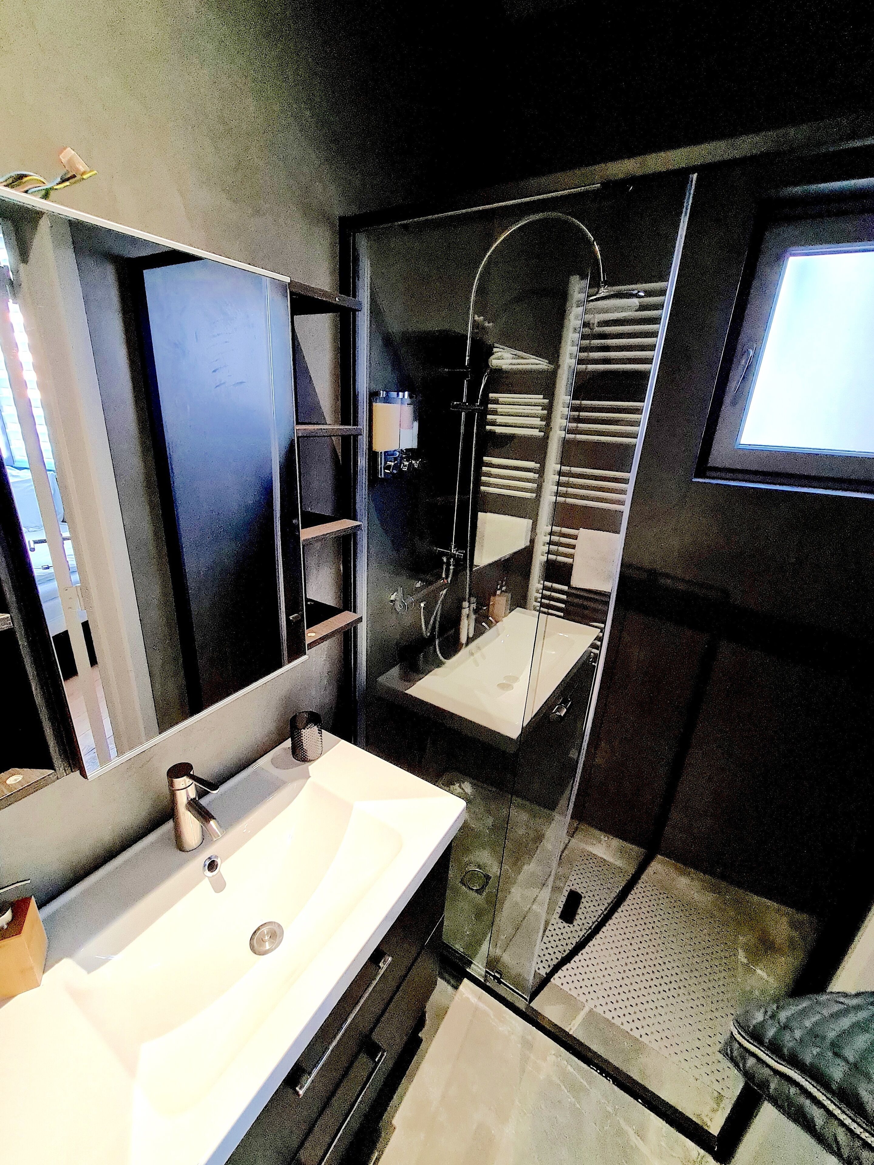 101. Charming renovated luxury studio. Aparthotel Downtown