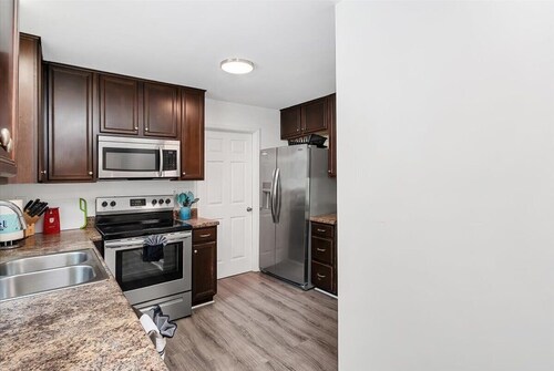 Bicycle Lane Bugalow- nestled between golfing and equestrian communities