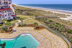 Outdoor pool - Sensational Sandcastles Condo/Oceanfront-Amelia (Fernandina Beach)