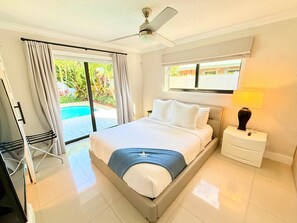 3 habitaciones, tabla de planchar con plancha, cuna de viaje y wifi 