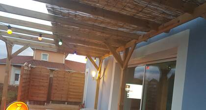 Gite LE TIC TAC for up to 6 people. Ideal for visiting Auvergne