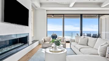 Smart TV, fireplace, table tennis, books