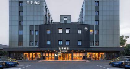 Ji Hotel