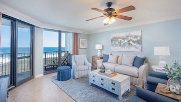 Televisor intel·ligent i llibres