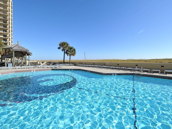 Indoor pool, outdoor pool