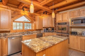 House (Multiple Bedrooms) | Property amenity