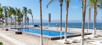 Condo Aria Ocean 306