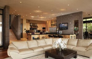 TV, fireplace, offices