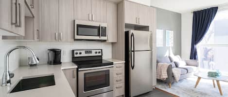 Superior Studio Apartment #3 | Private kitchen