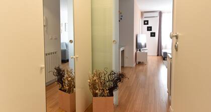 Mary's Apartment - One Bedroom Apartment