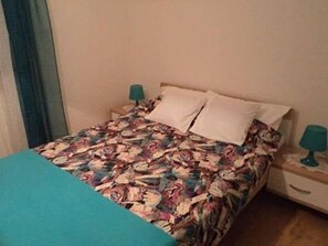 2 Schlafzimmer, Bügeleisen/Bügelbrett, Internetzugang, Bettwäsche