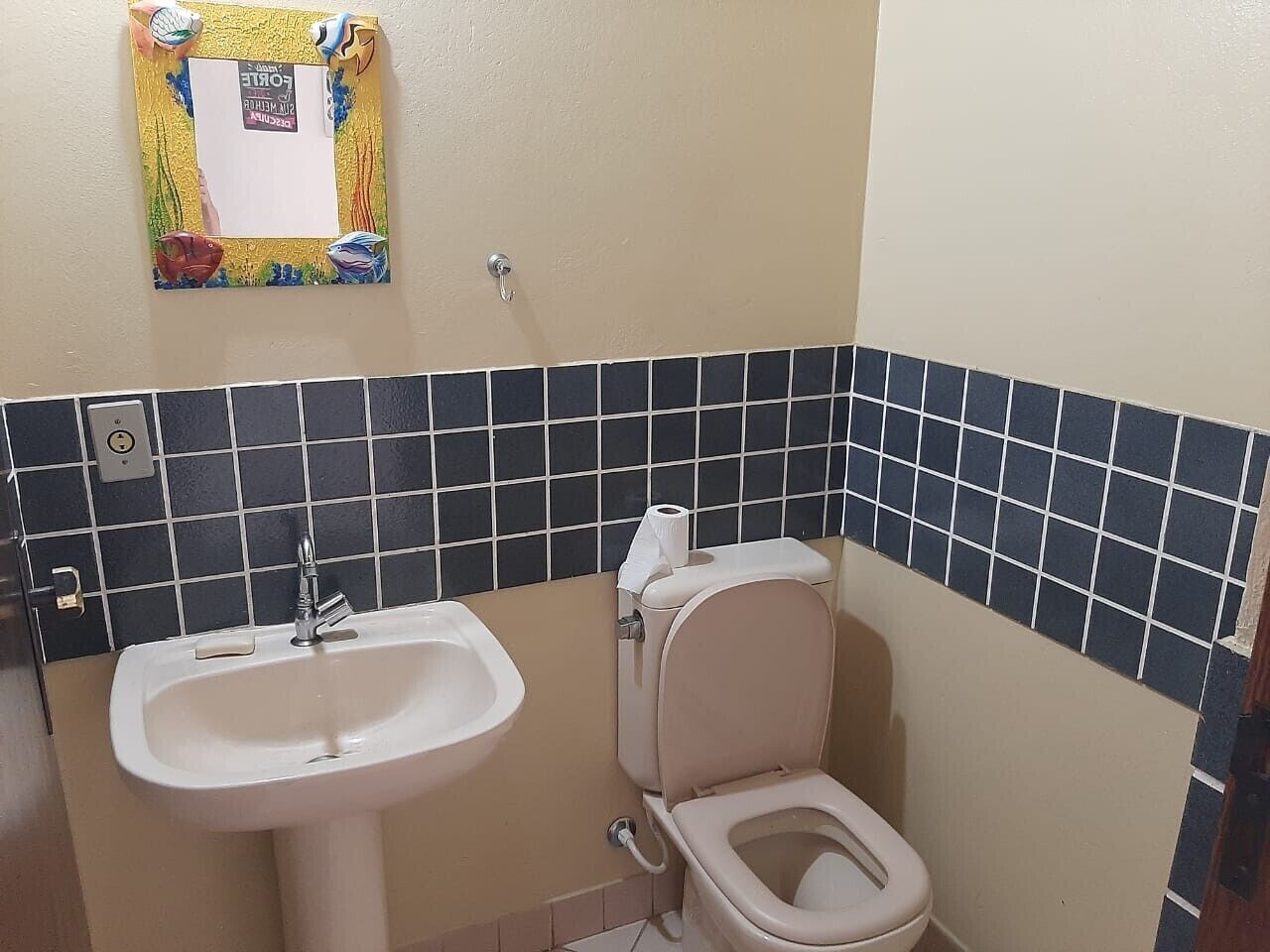 House on the beach with views of the sea and mountains for 8 people North Coast